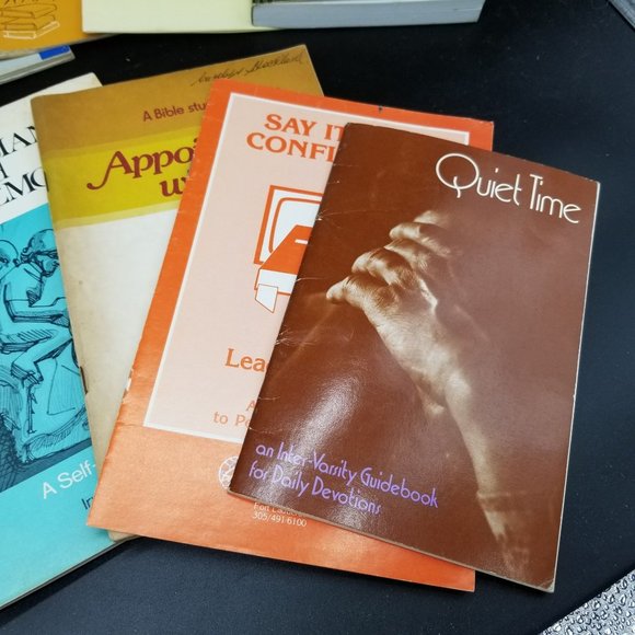 Christian Bible Study Devotional Scripture Church Educational Lot 12 Good News - Picture 7 of 7